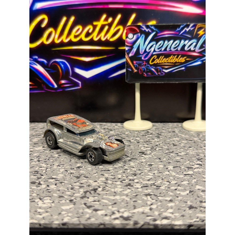Hot Wheels Prowler 1969 Silver ZAMAC Diecast Car Hong Kong Vintage Black Wall